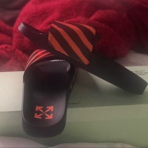 Off-White orange spray paint slides